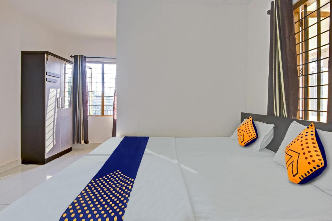 Hotel O Royal Residency Erattupetta Luaran gambar