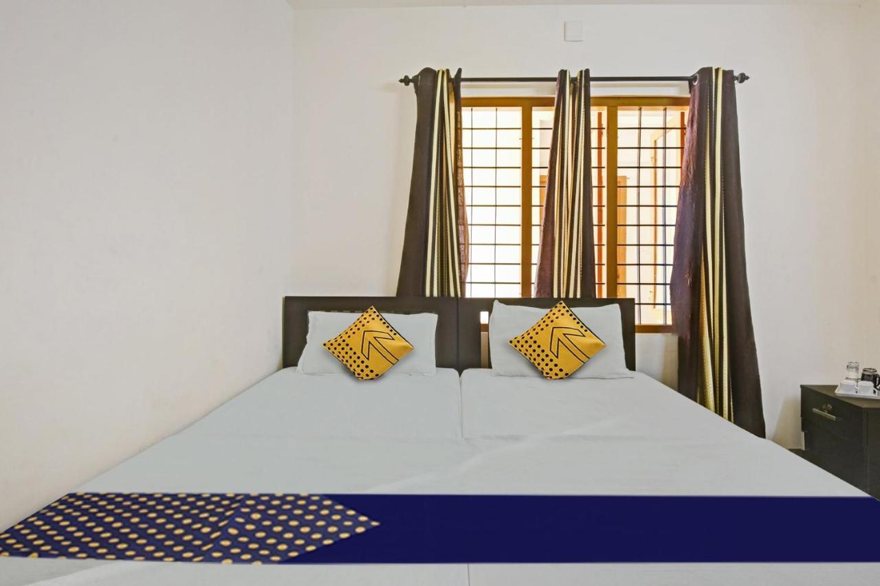 Hotel O Royal Residency Erattupetta Luaran gambar